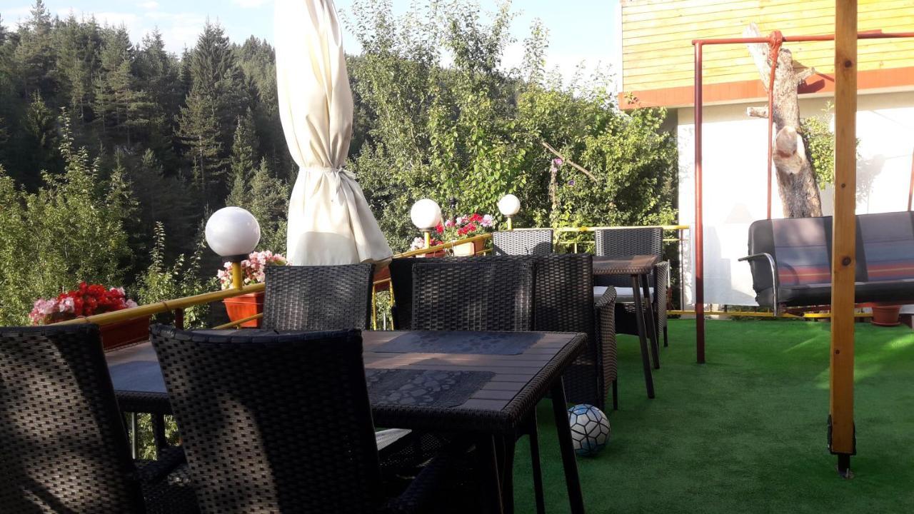 Guest House Stoletnika ยาโกดินา ภายนอก รูปภาพ