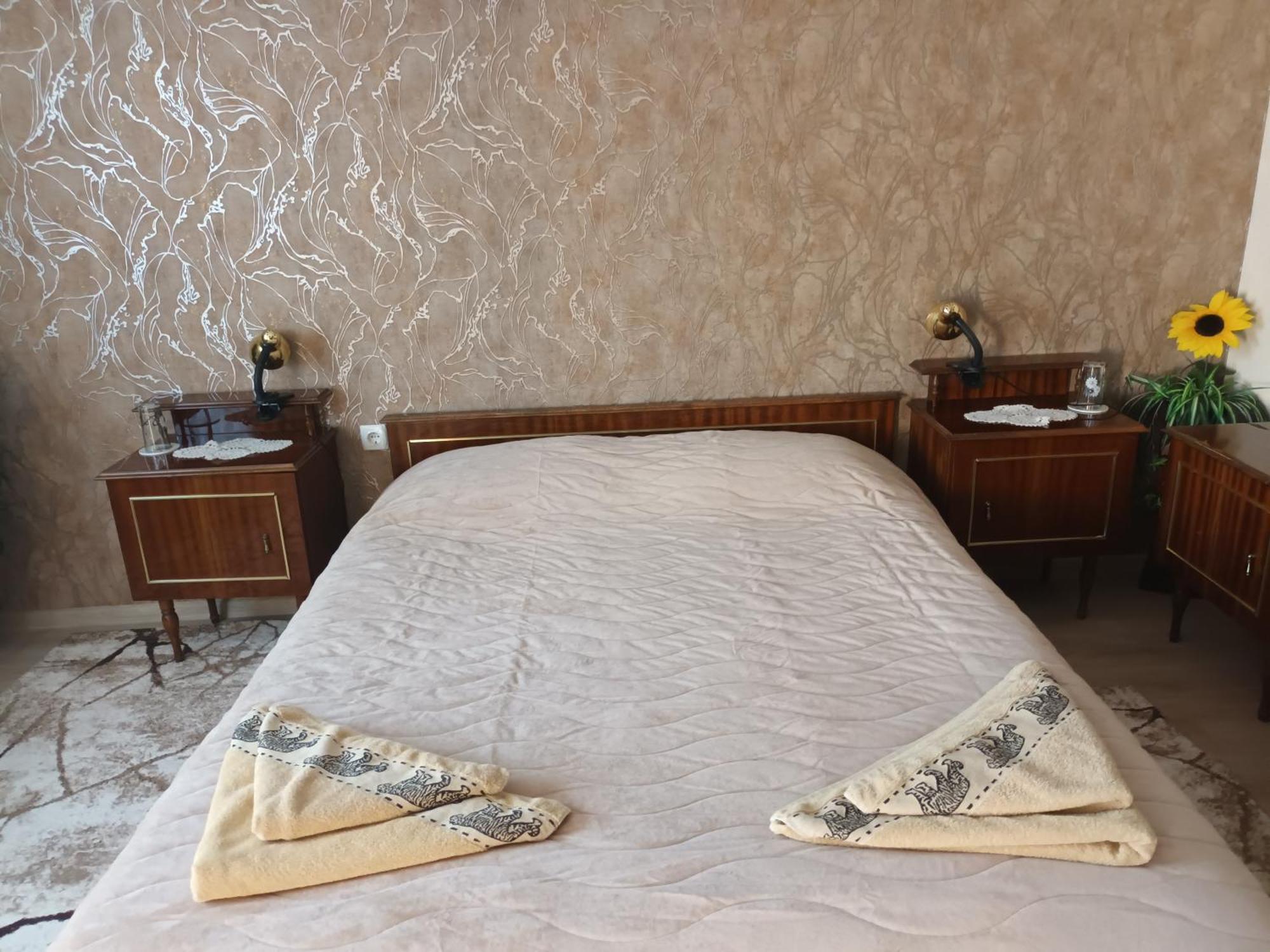 Guest House Stoletnika ยาโกดินา ภายนอก รูปภาพ