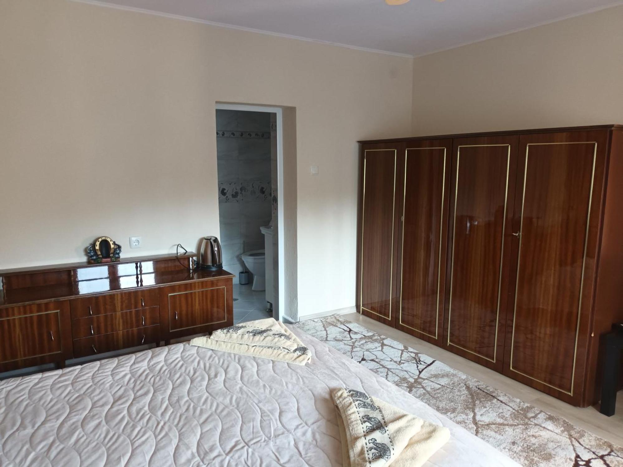 Guest House Stoletnika ยาโกดินา ภายนอก รูปภาพ